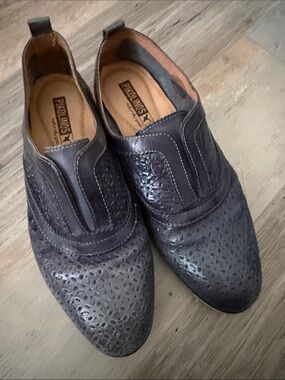 PIKOLINOS women's Perforated Leather Slip-On Oxfords in Navy